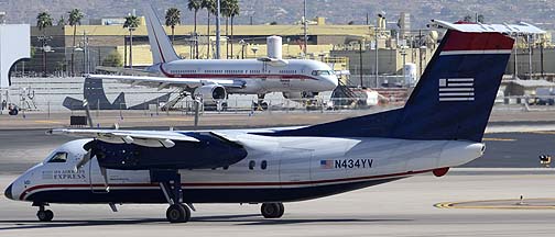 US Airways Express DeHavilland of Canada DHC-8-202 N434YV at Phoenix Sky Harbor, March 30, 2012